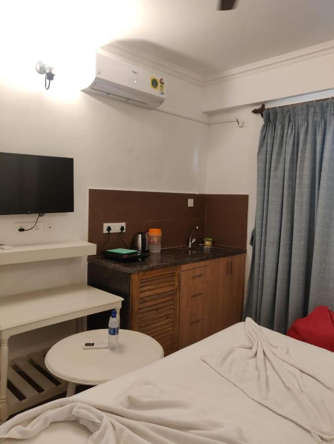 Studio Apartment By Leela Homes Arpora Kültér fotó